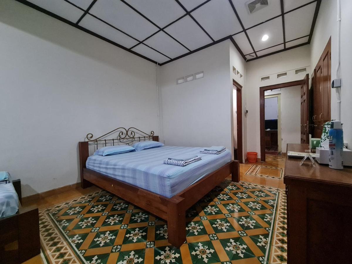 Omah Pitoe Yogya Homestay 요그야카르타 외부 사진
