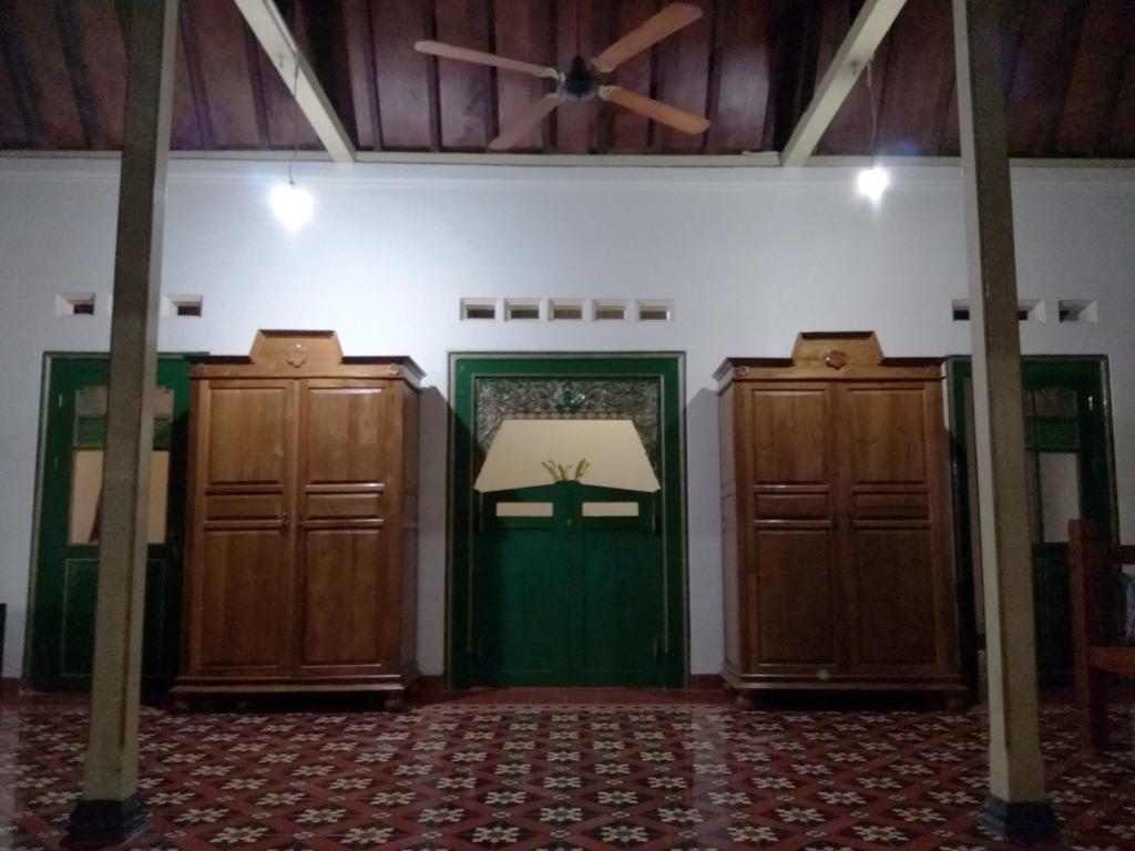 Omah Pitoe Yogya Homestay 요그야카르타 외부 사진